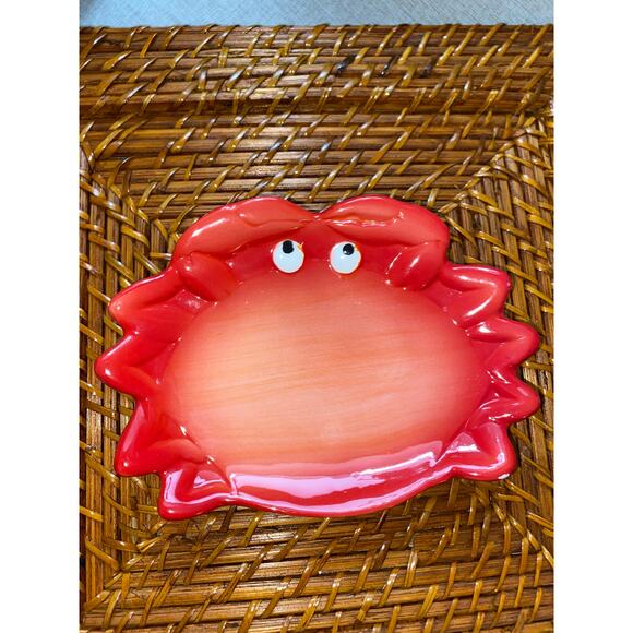 Set of 2 Red Crab Ceramic Dishes Microwave Dishwasher Safe GUC Lot - Picture 6 of 6